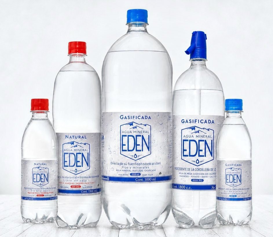 Los cinco formatos de Agua Mineral Edén: 500 cc, 1,5 L, 3 L, sifón de 1,8 L y 500 cc gasificada